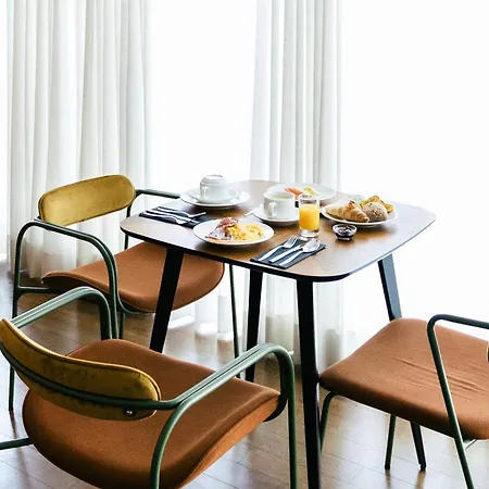 &tales Collection - With Service&breakfast Óbidos